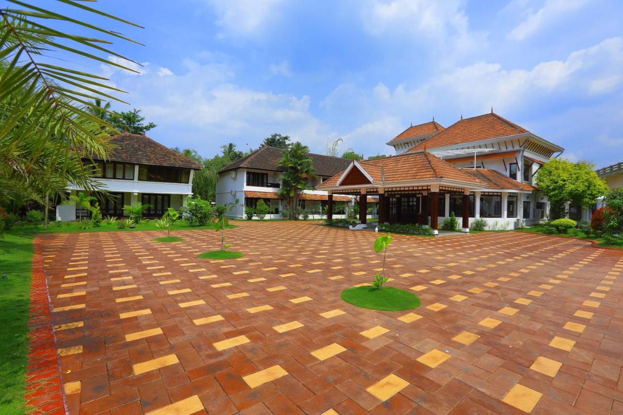 Nihara Resort And Spa Cochin Kochi Екстериор снимка