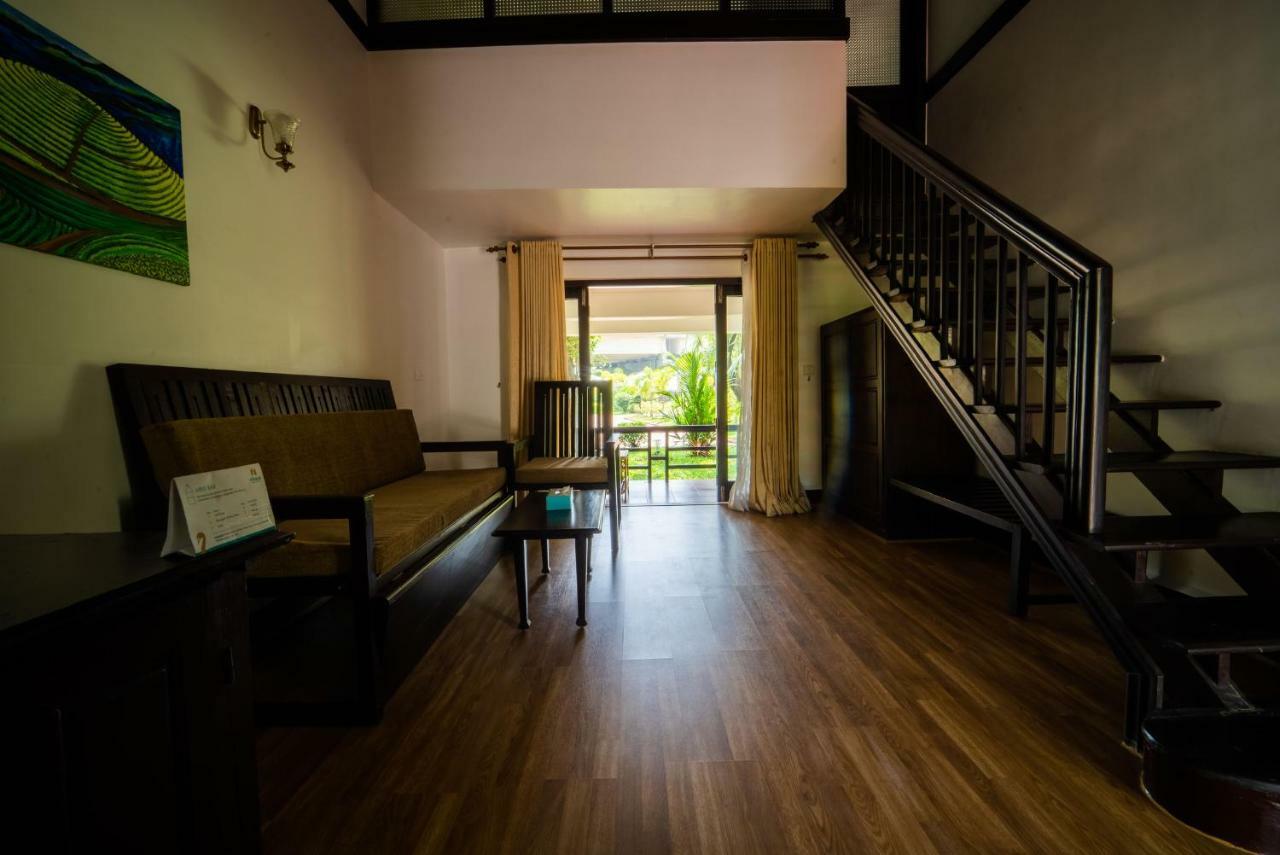 Nihara Resort And Spa Cochin Kochi Екстериор снимка