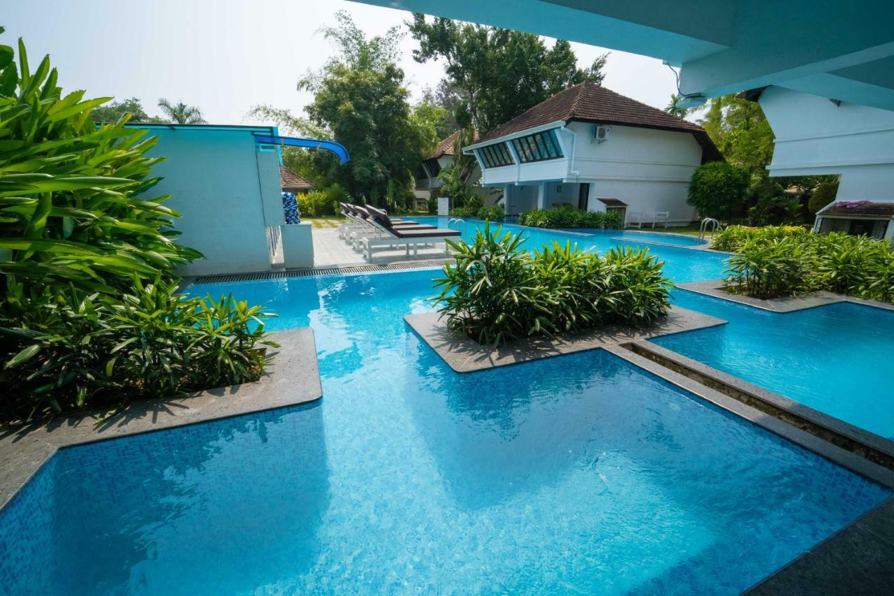 Nihara Resort And Spa Cochin Kochi Екстериор снимка